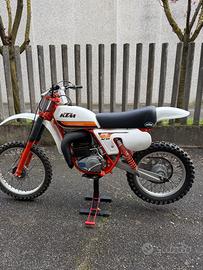 KTM 125 - KTM 125 - KTM 250 - SWM 647 - SWM 250