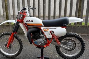 KTM 125 - KTM 125 - KTM 250 - SWM 647 - SWM 250