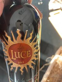 Bottiglia di vino luce