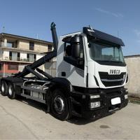 Stralis 460 e6 cab corta gancio 26 ton 2017 km 420
