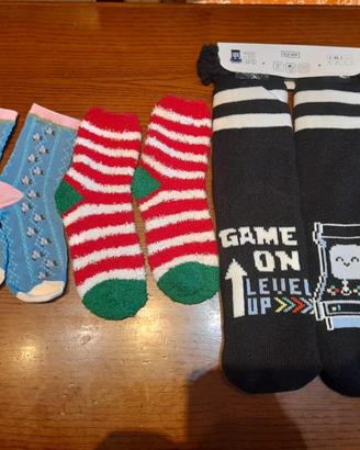 Set 3 paia di calze (natalizie, gamer antiscivolo