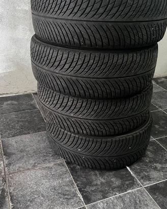 Gomme Invernali Michelin Pilot Alpin5 - 215/55R18