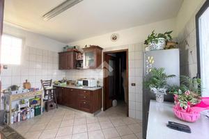 VILLA SINGOLA A FIORENZUOLA D'ARDA