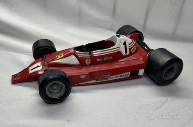 Ferrari 312 T2 1/18 Niki Lauda - DIFETTO | Buone