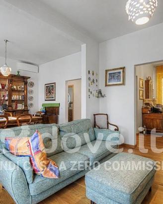Appartamento di 137 m² con 5 locali a Firenze