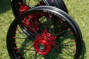 Cerchi motard VYRON Personalizzabili LEGGERE BENE