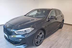 Bmw 118 118d 5p. Msport