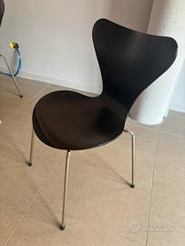 Fritz Hansen – Sedia Series 7