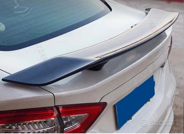 Alettone per berlina/coupé 