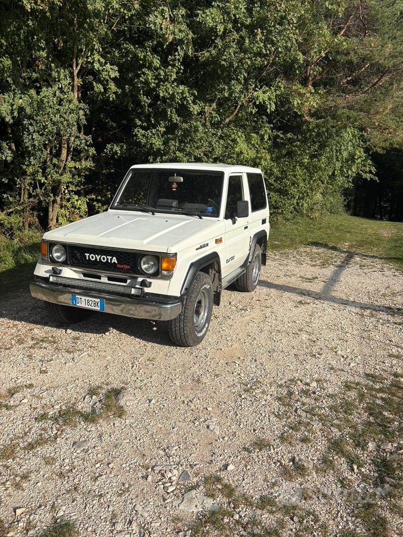 Toyota Land Cruiser 1989 photo 3
