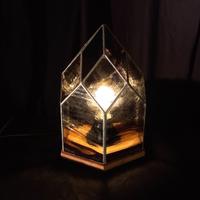 Lampada da tavolo artgianale.