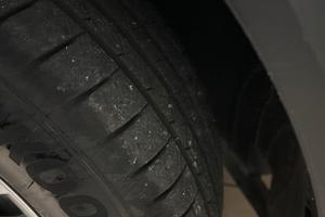 Pneumatici estivi 215/60/16