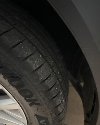 Pneumatici estivi 215/60/16