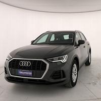 Audi Q3 35 2.0 tdi business s-tronic