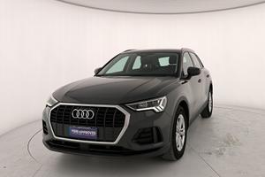 Audi Q3 35 2.0 tdi business s-tronic