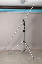 Giraffa light boom manfrotto