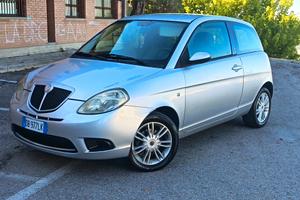 Lancia Ypsilon 1.3 MJT 75 CV NEOPATENTATI