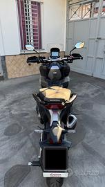 Honda X-adv