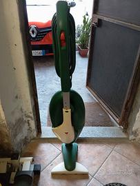 aspirapolvere Folletto Vk 135