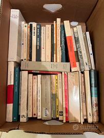 Lotto 200 libri misti