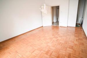 Trilocale con due balconi e cantina a Merano - Via