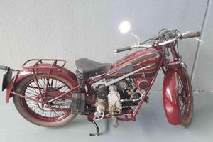 MOTO GUZZI Sport 15 con Rolex