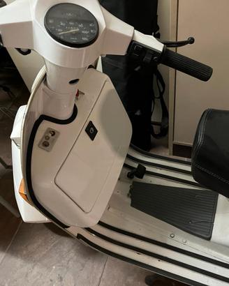 Vespa px 125 E arcobaleno 1986
