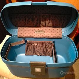 Beauty case rigido blu