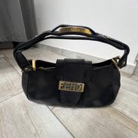 Fendi baguette .