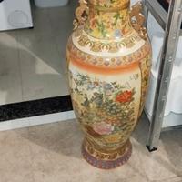 Vaso antico cinese di porcellana