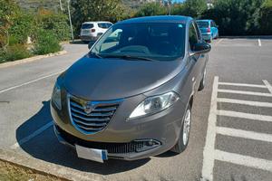 Lancia Y UNICO PROPRIETARIO 