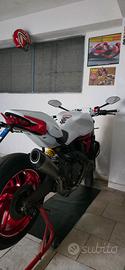 ducati monster 821