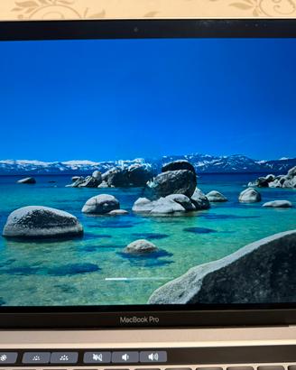 Apple MacBook Pro 13” 2020