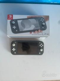 Nintendo Switch Lite grigia + porta card