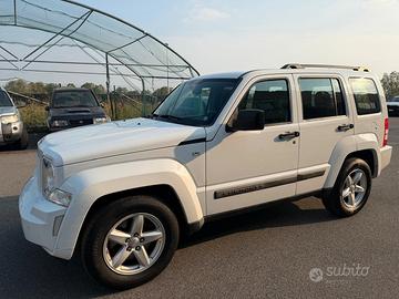Jeep Cherokee 2.8 CRD DPF Limited