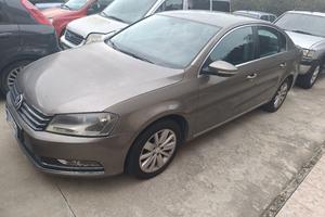 Volkswagen Passat berlina 