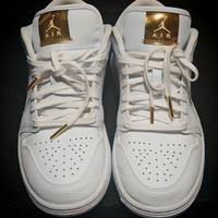 Jordan 1 gold