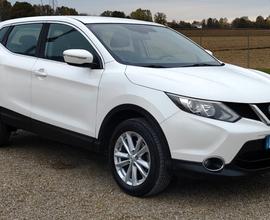 Nissan Qashqai 1.2 DIG-T Tekna