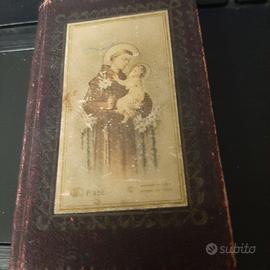 tre piccoli libri religiosi