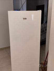 Congelatore verticale Beko