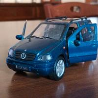 Mercedes-Benz ML 430 2000 - Smart Toys 1/34