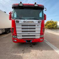 Scania cv r 124 lb 6x2 a na 420