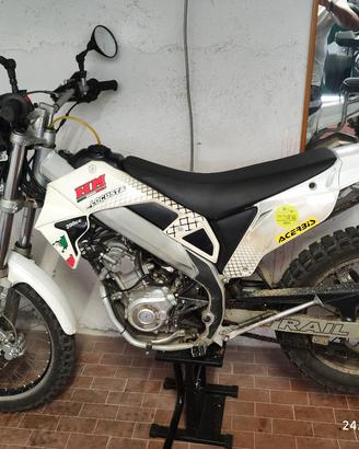 moto Hm 200