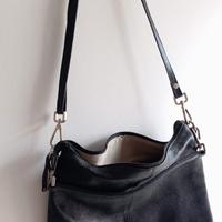 Borsa a tracolla in eco pelle nera Made in Italy