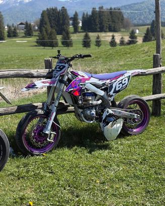 Yamaha YZF 450