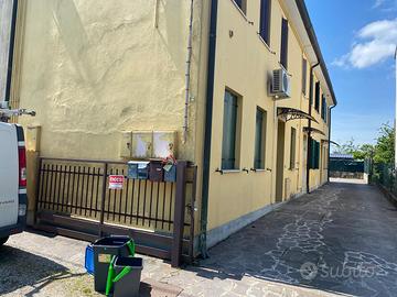 Bilocale montagnana con posto auto