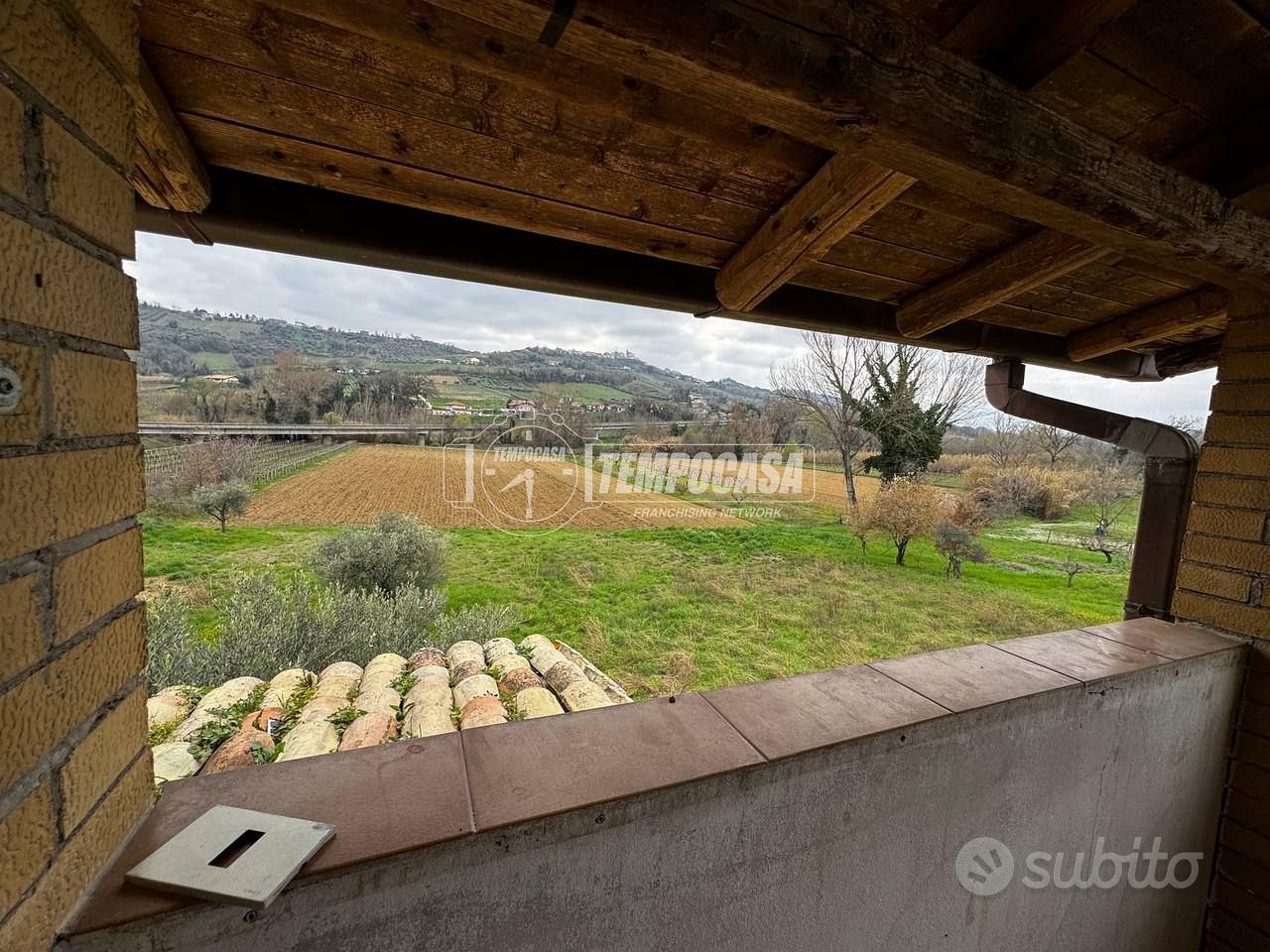 RUSTICO SULLE COLLINE CHIETINE - Vista 2
