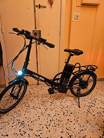 Bici elettrica pieghevole