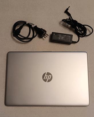 Notebook portatile HP 15s-fq5019nl del 19.12.2024