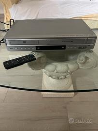 Dvd e videoregistratore marca LG VC9800